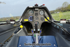 Seitenruderpedale