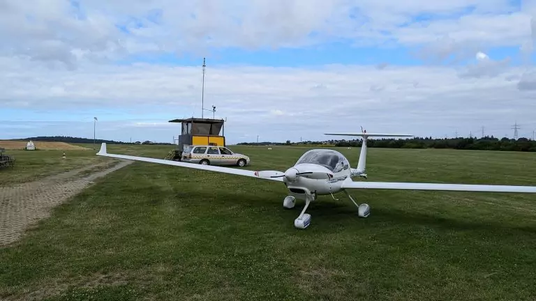 Besuch des THG auf dem Flugplatz